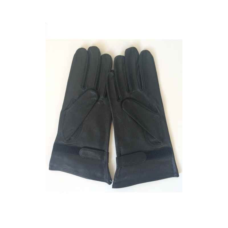 Paire de gants en cuir de mouton noirs à plat côté paume, pattes à scratch